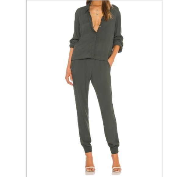 Monrow Pants - Monrow CREPE LONG SLEEVE JOGGER JUMPSUIT IN CAMO
